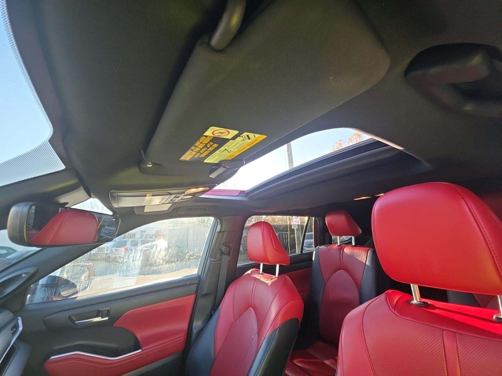 2023 Toyota Highlander XSE FWD