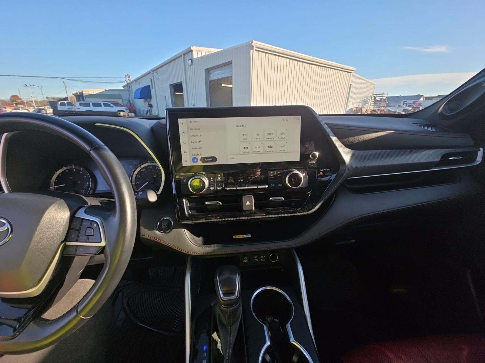 2023 Toyota Highlander XSE FWD