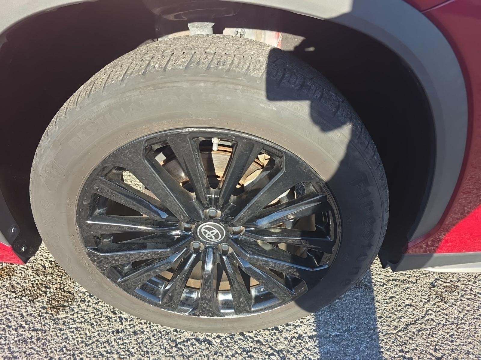 2023 Toyota Highlander XSE FWD