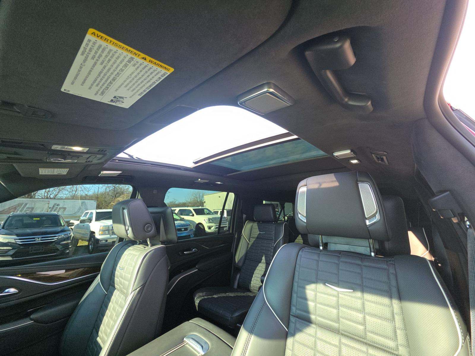 2023 Cadillac Escalade ESV Sport Platinum AWD