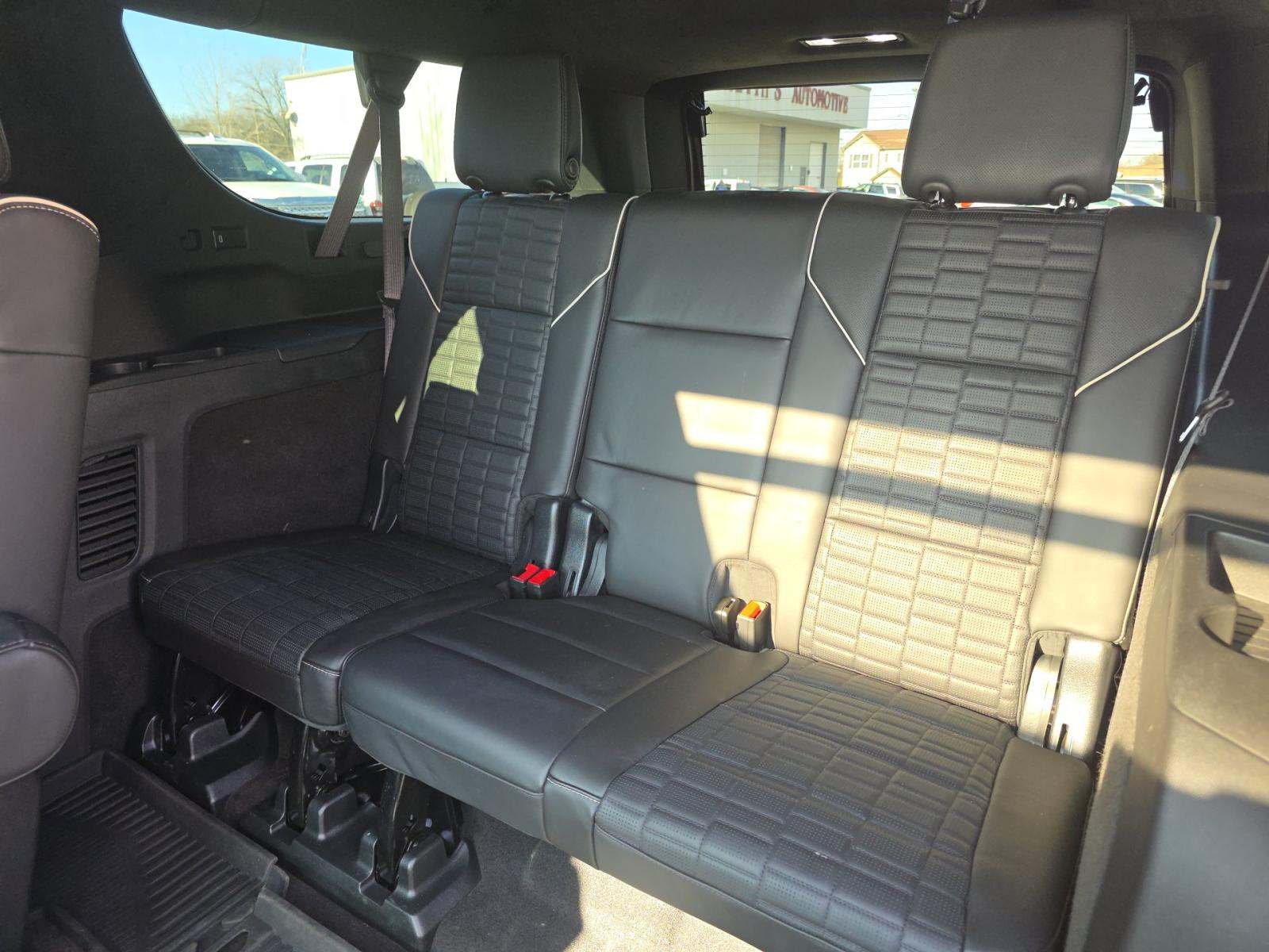 2023 Cadillac Escalade ESV Sport Platinum AWD