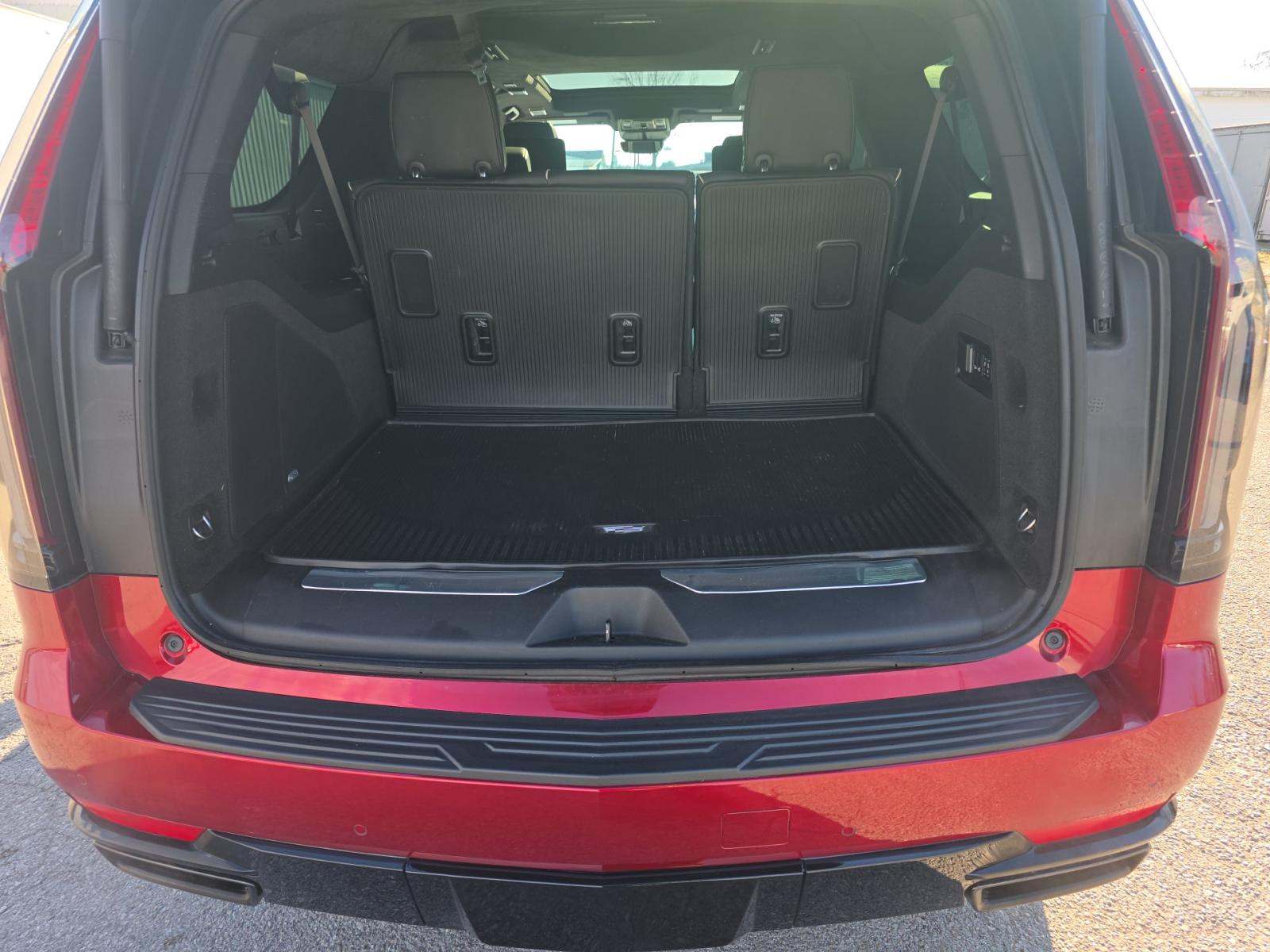 2023 Cadillac Escalade ESV Sport Platinum AWD