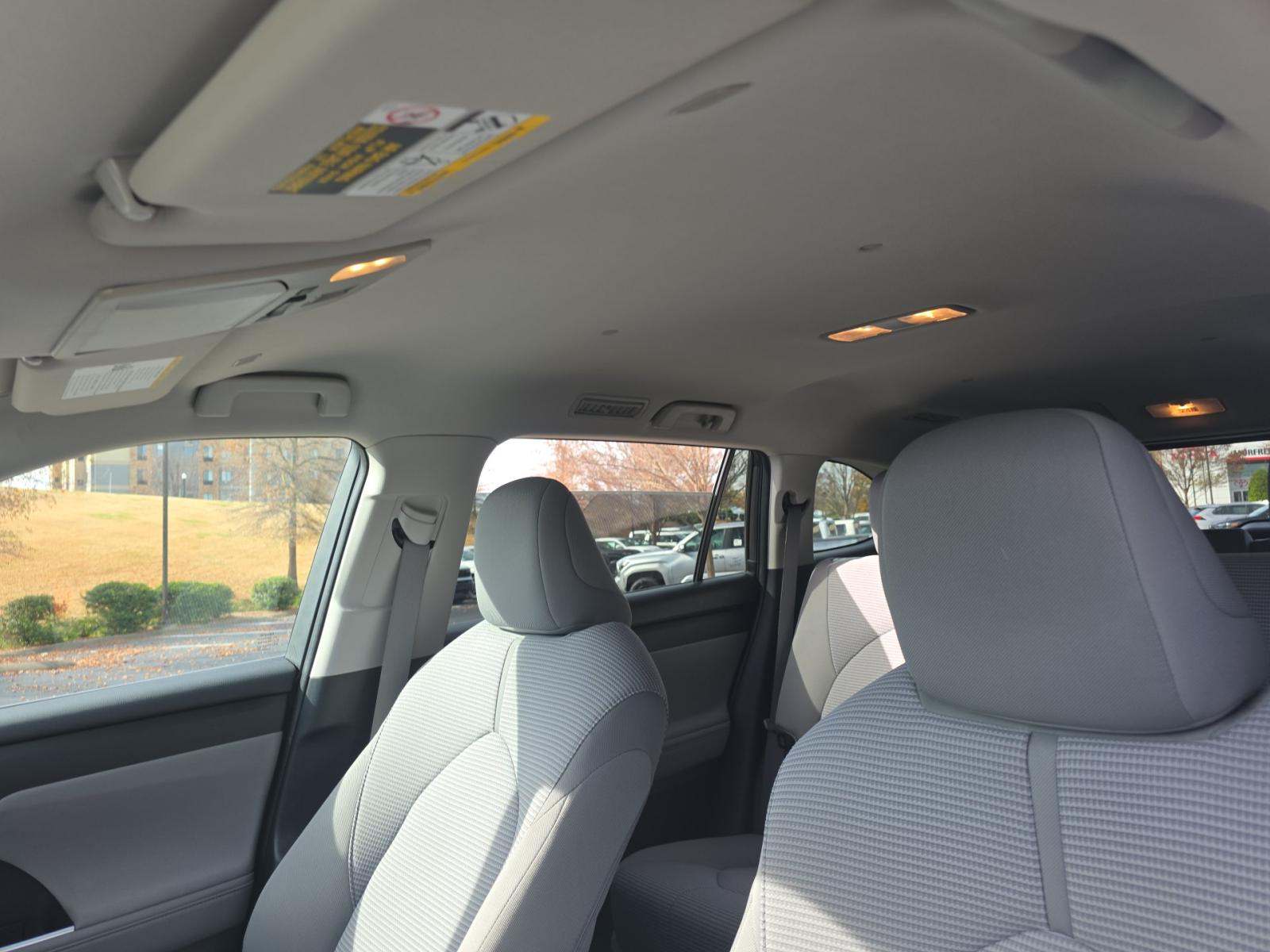 2024 Toyota Highlander LE FWD