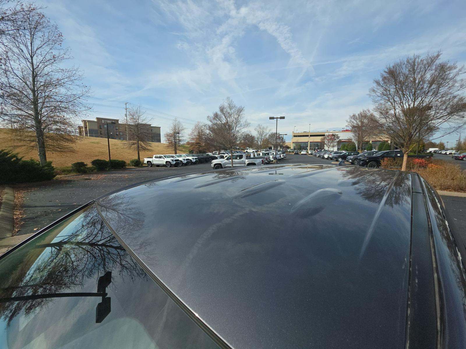 2024 Toyota Highlander LE FWD