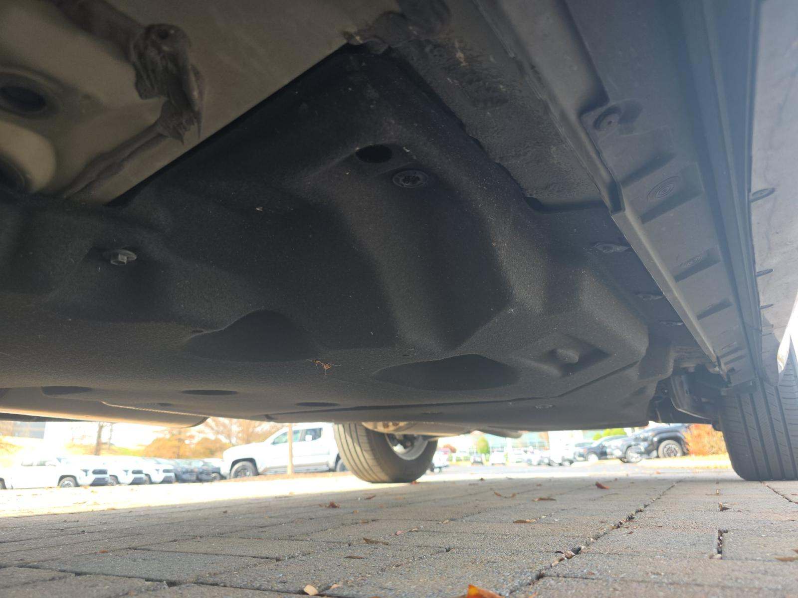 2024 Toyota Highlander LE FWD