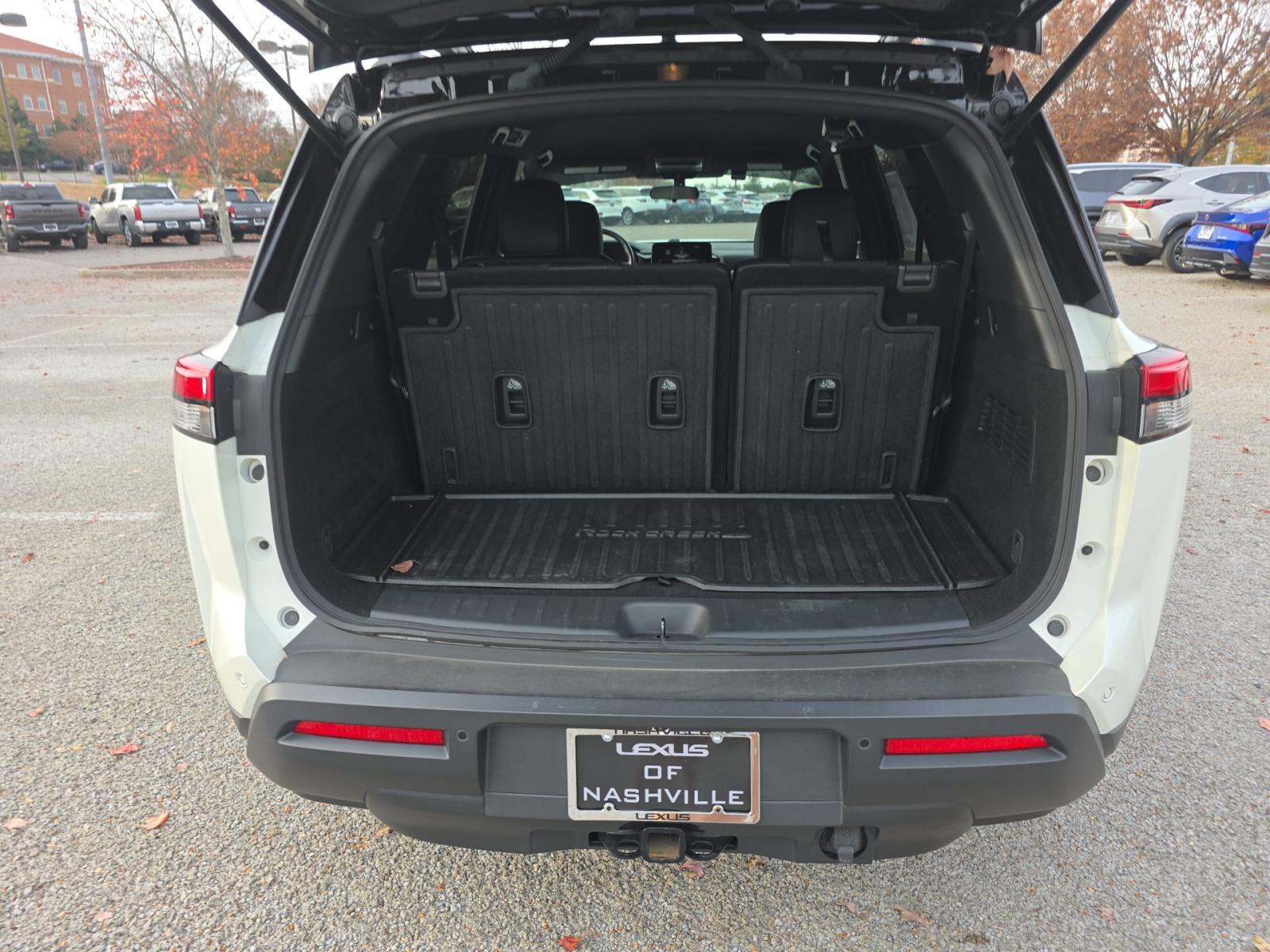 2023 Nissan Pathfinder Rock Creek AWD