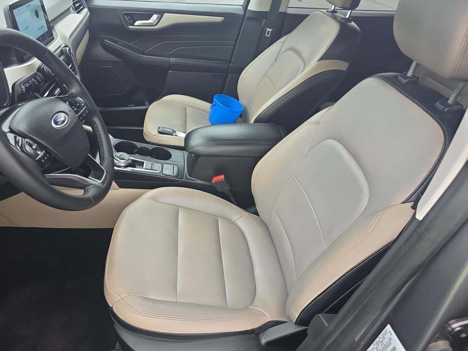 2022 Ford Escape Hybrid SEL AWD