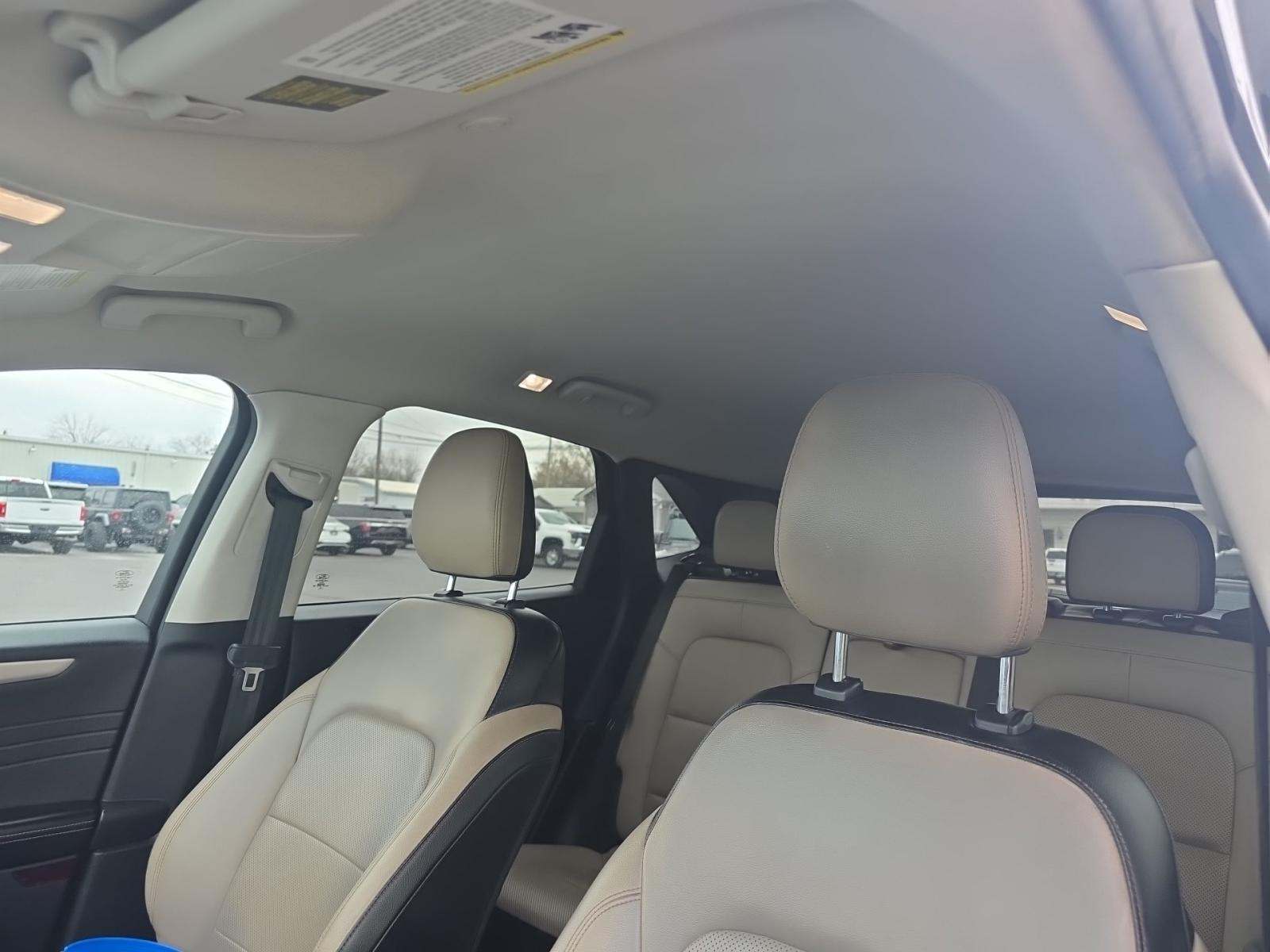 2022 Ford Escape Hybrid SEL AWD