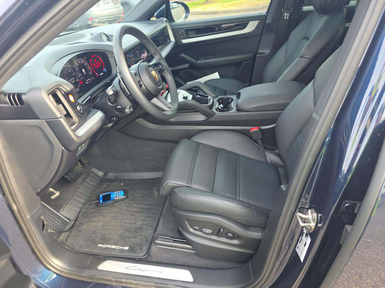 2024 Porsche Cayenne Base AWD