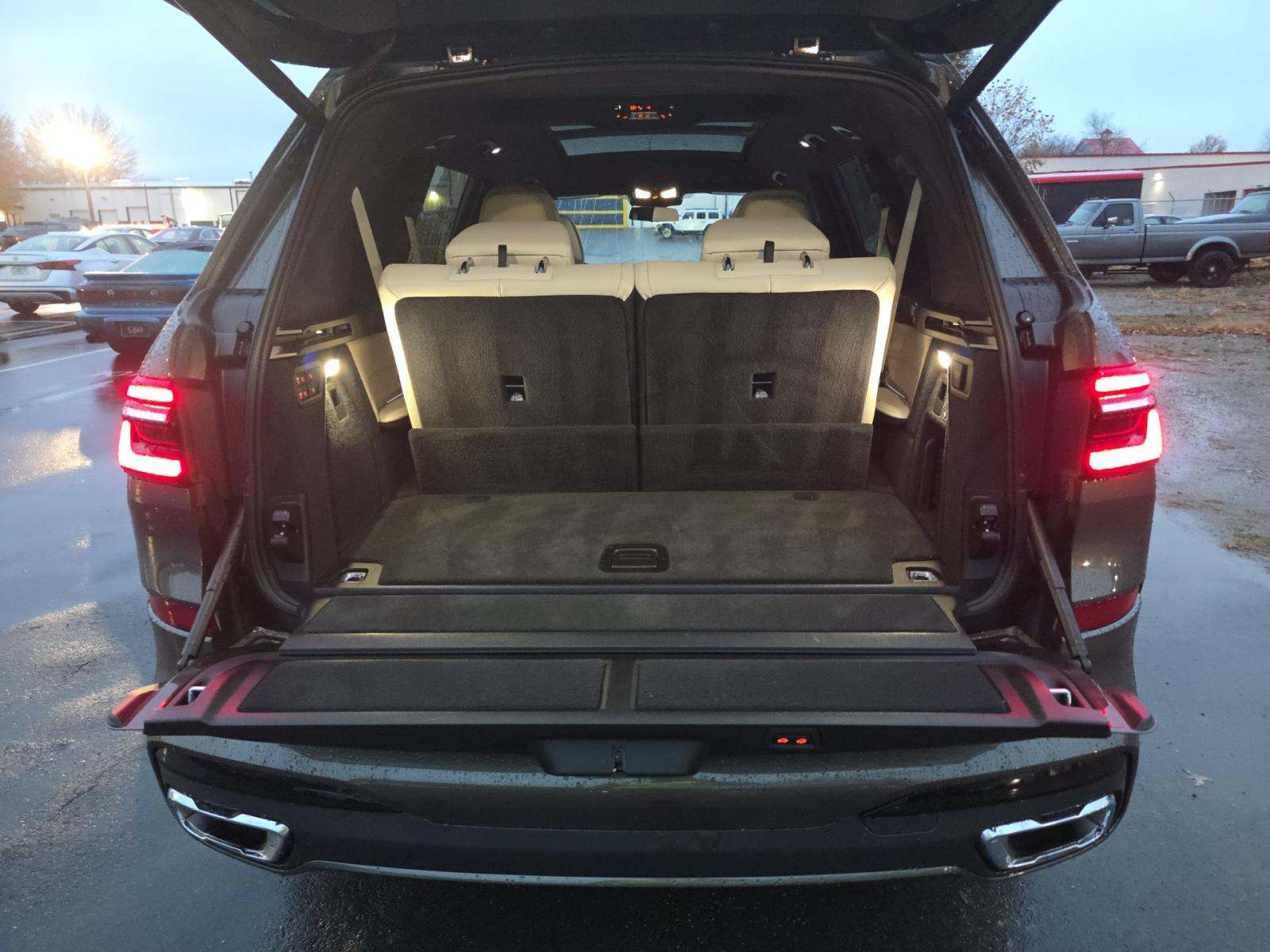 2023 BMW X7 xDrive40i AWD