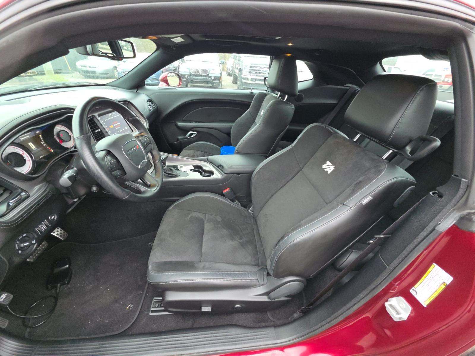 2023 Dodge Challenger R/T RWD