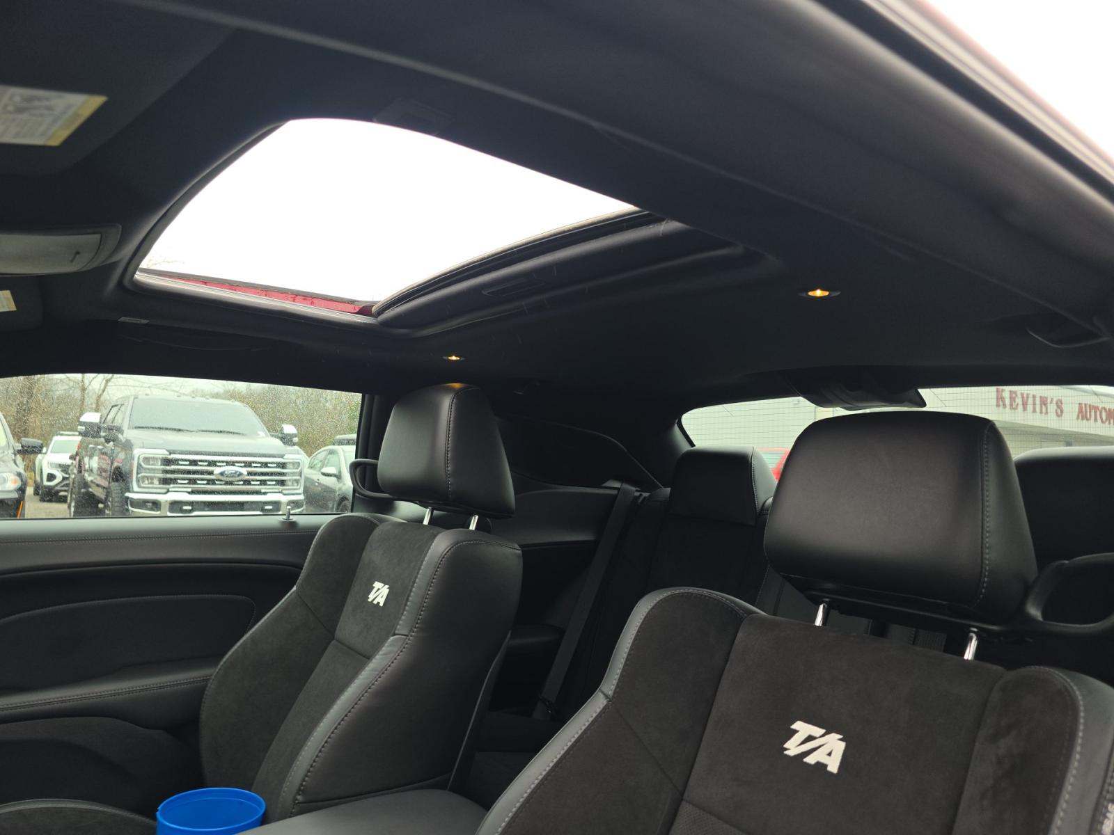 2023 Dodge Challenger R/T RWD