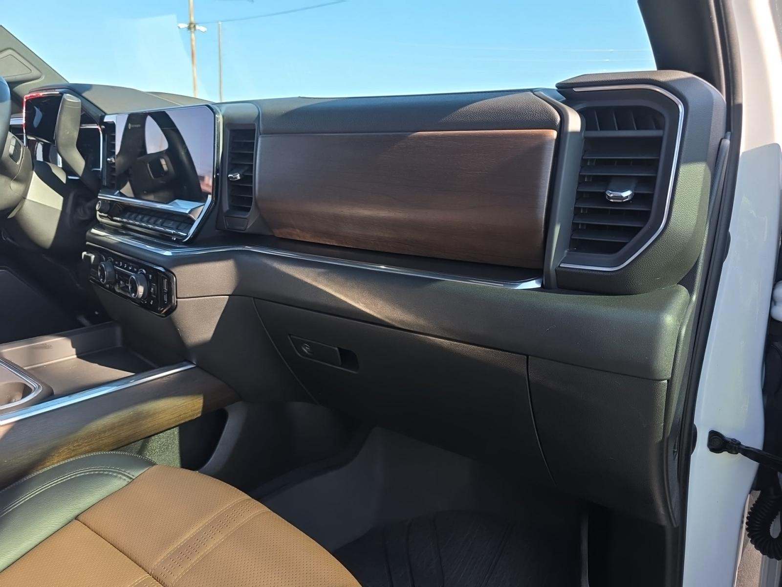 2024 Chevrolet Silverado 3500HD High Country AWD