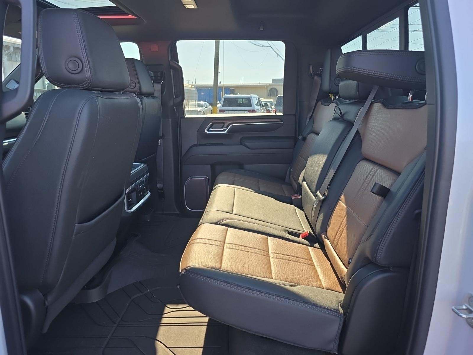 2024 Chevrolet Silverado 3500HD High Country AWD