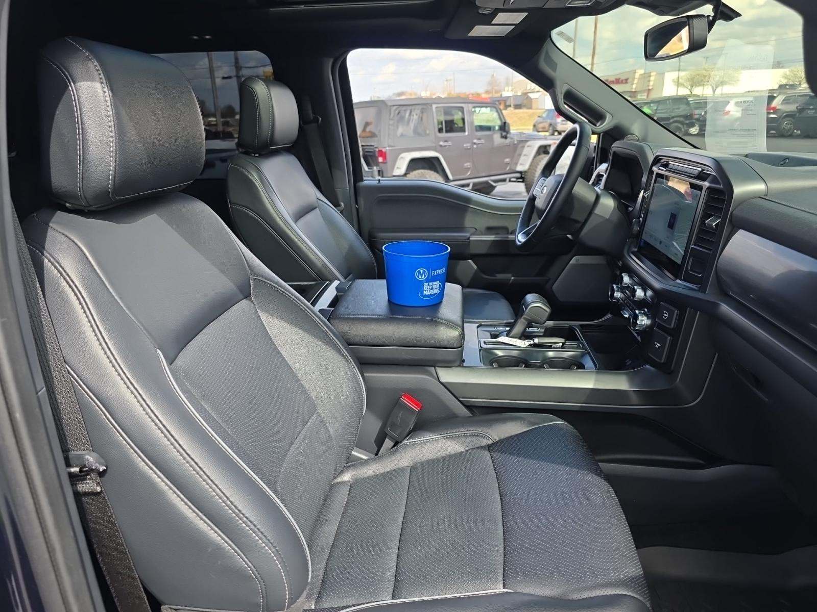 2024 Ford F-150 Hybrid Lariat AWD