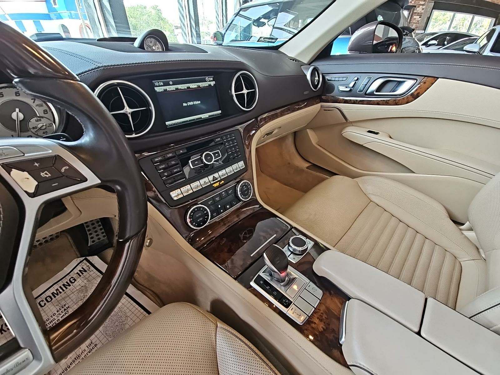 2015 Mercedes-Benz SL-Class SL 400 RWD