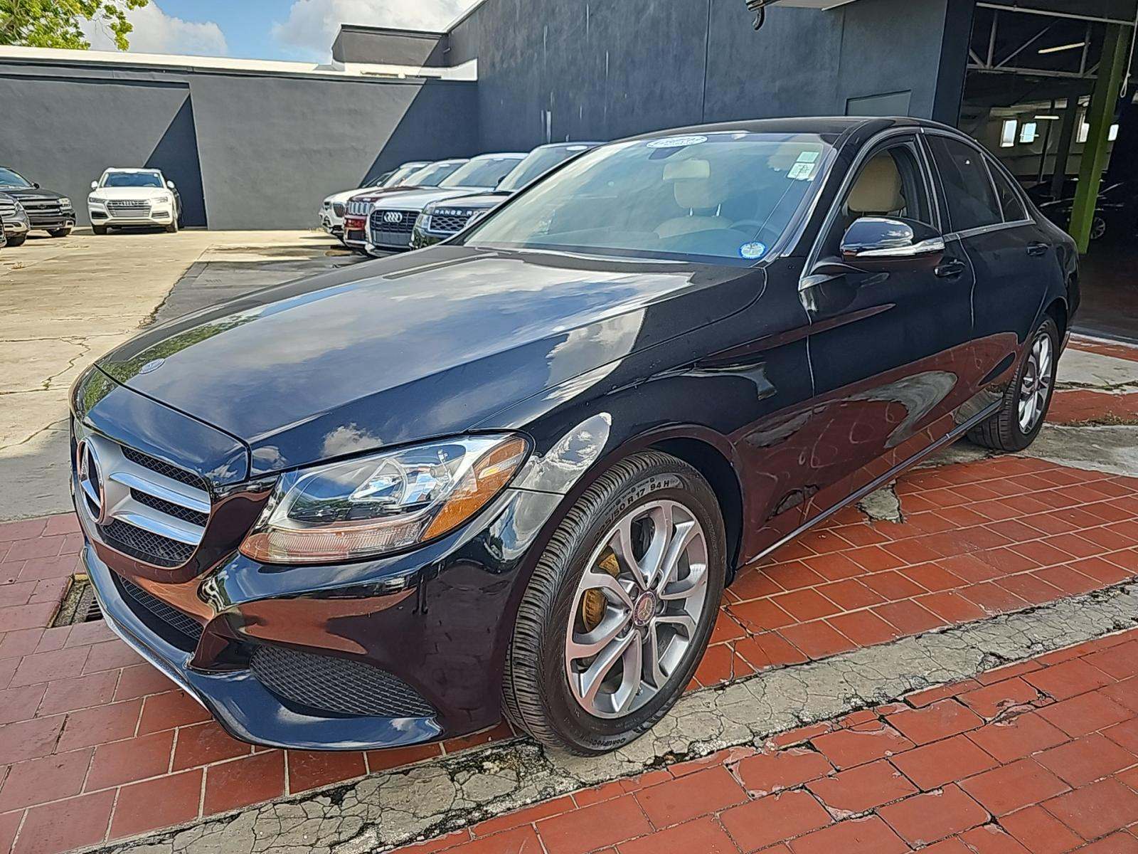 2015 Mercedes-Benz C 300 Sedan