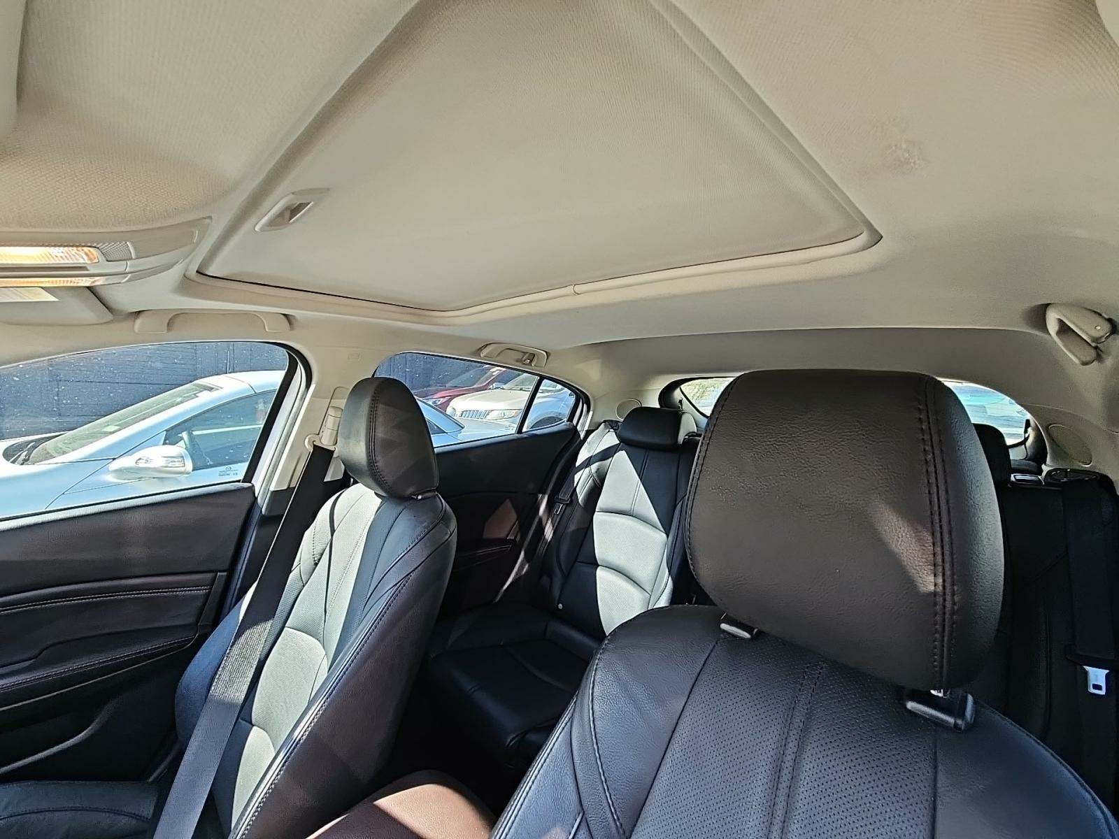 2018 MAZDA MAZDA3 Grand Touring FWD