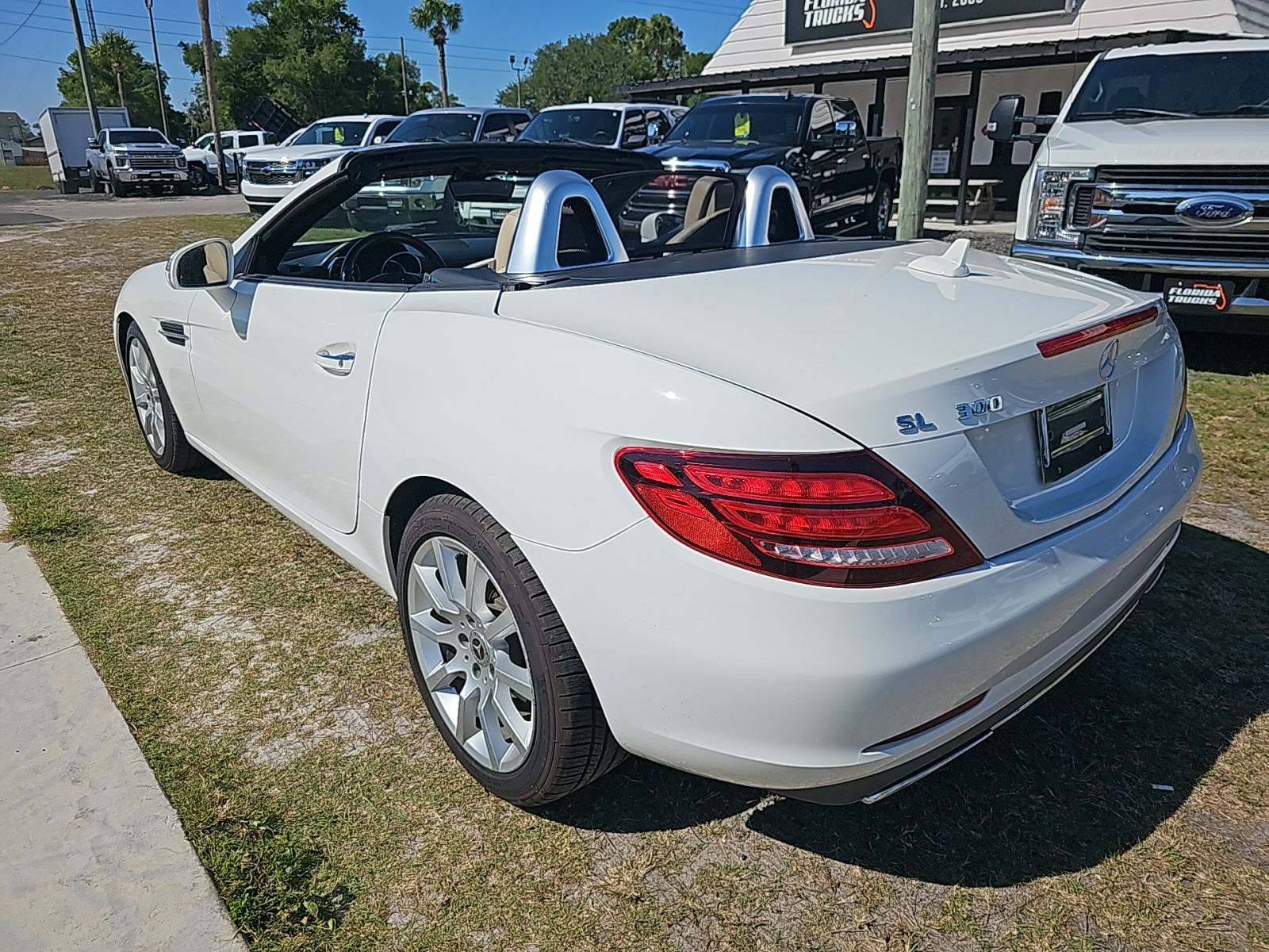 2018 Mercedes-Benz SLC SLC 300 RWD