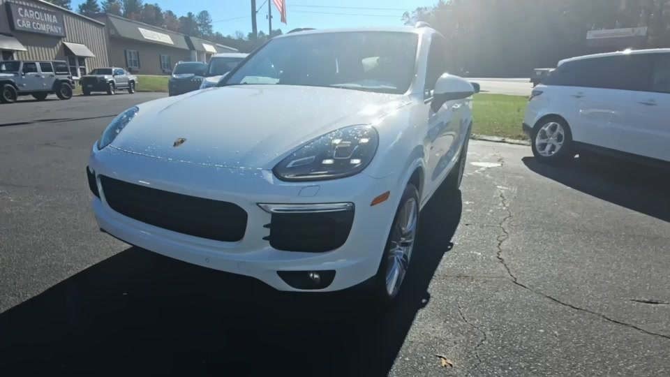 2017 Porsche Cayenne Platinum Edition