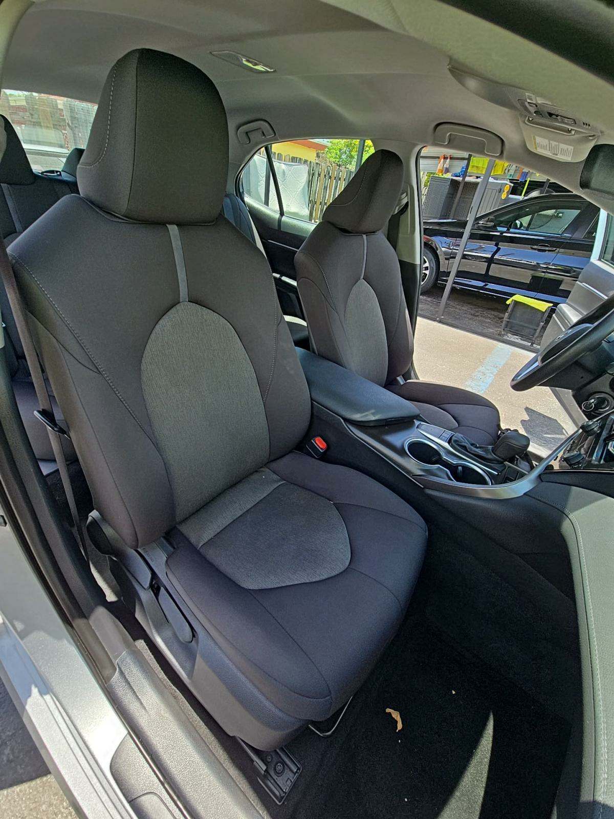 2022 Toyota Camry LE FWD