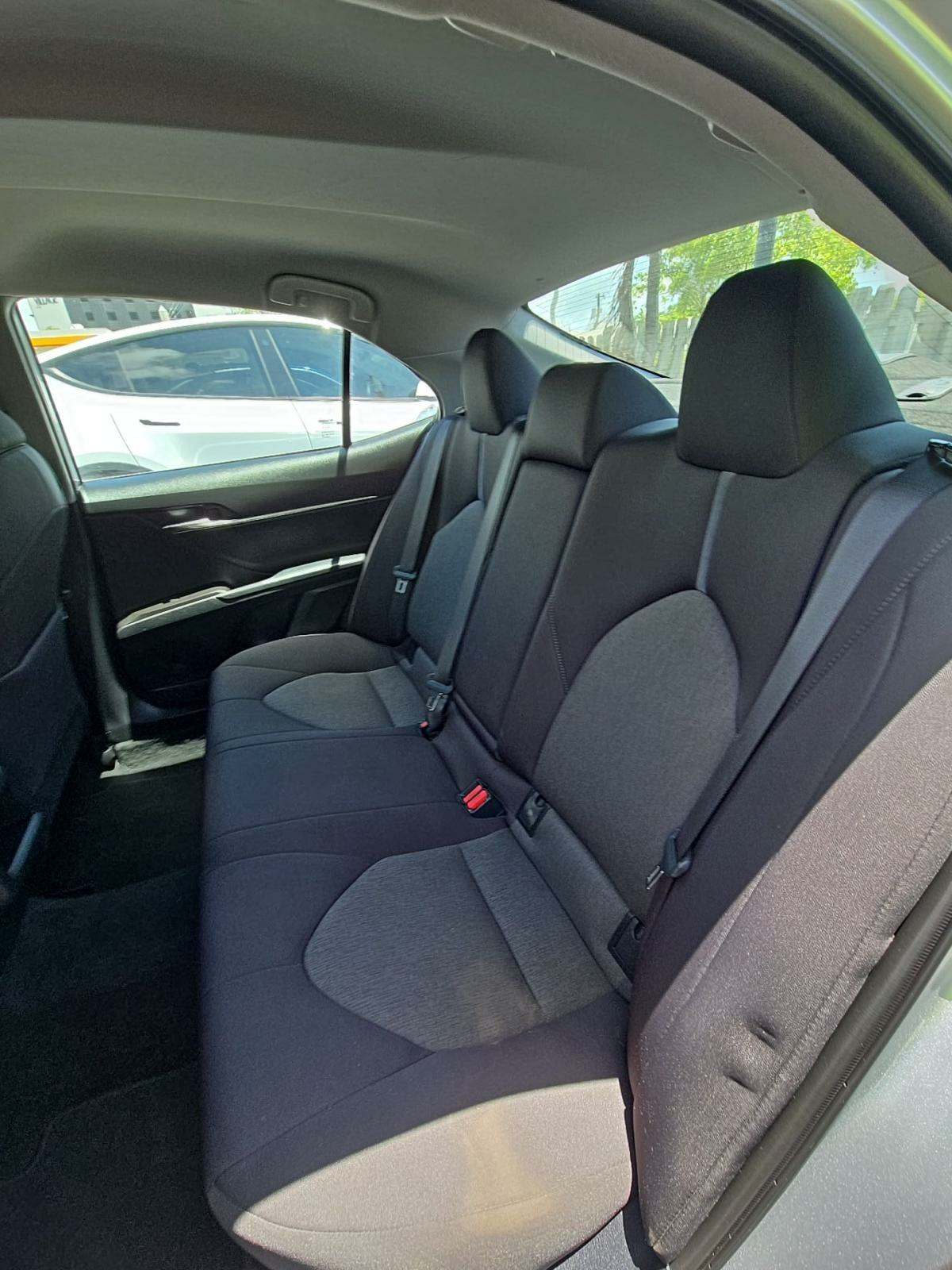 2022 Toyota Camry LE FWD