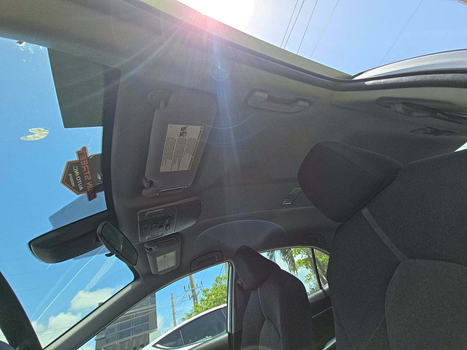 2022 Toyota Camry LE FWD