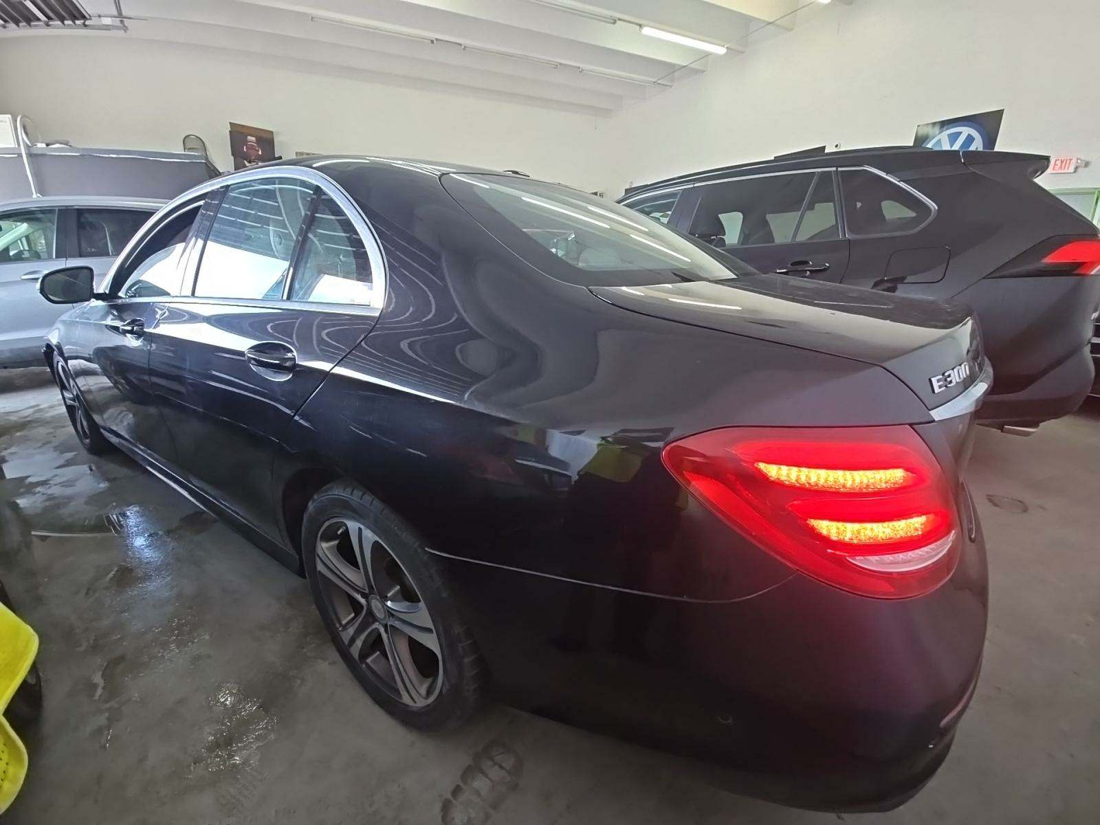 2017 Mercedes-Benz E-Class E 300 Sport RWD