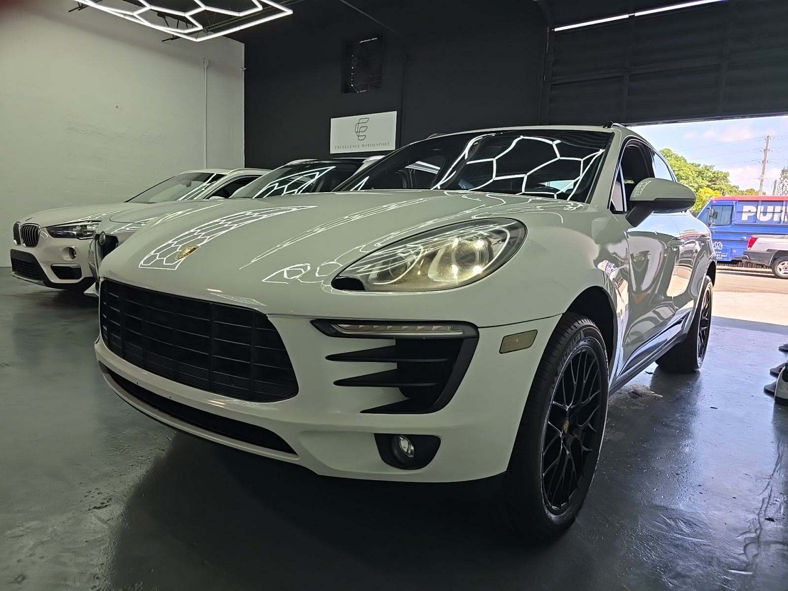 2016 Porsche Macan S