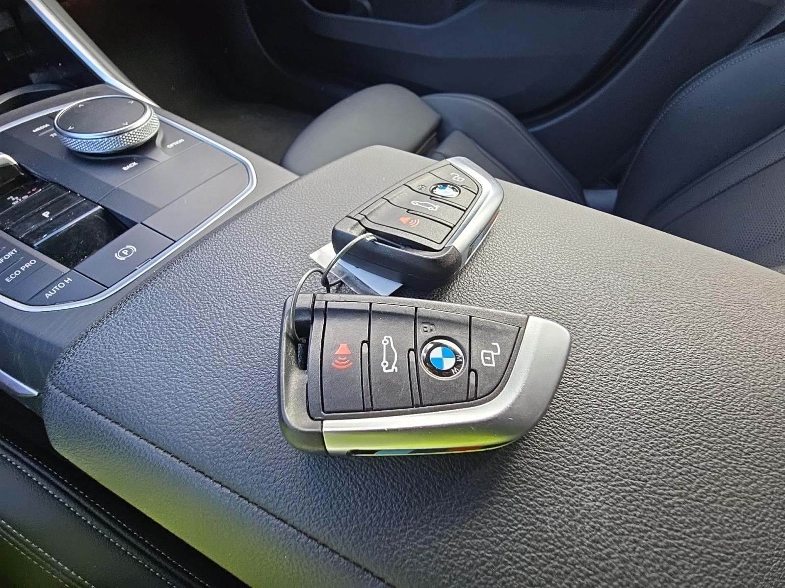 2024 BMW 3 Series 330i xDrive AWD