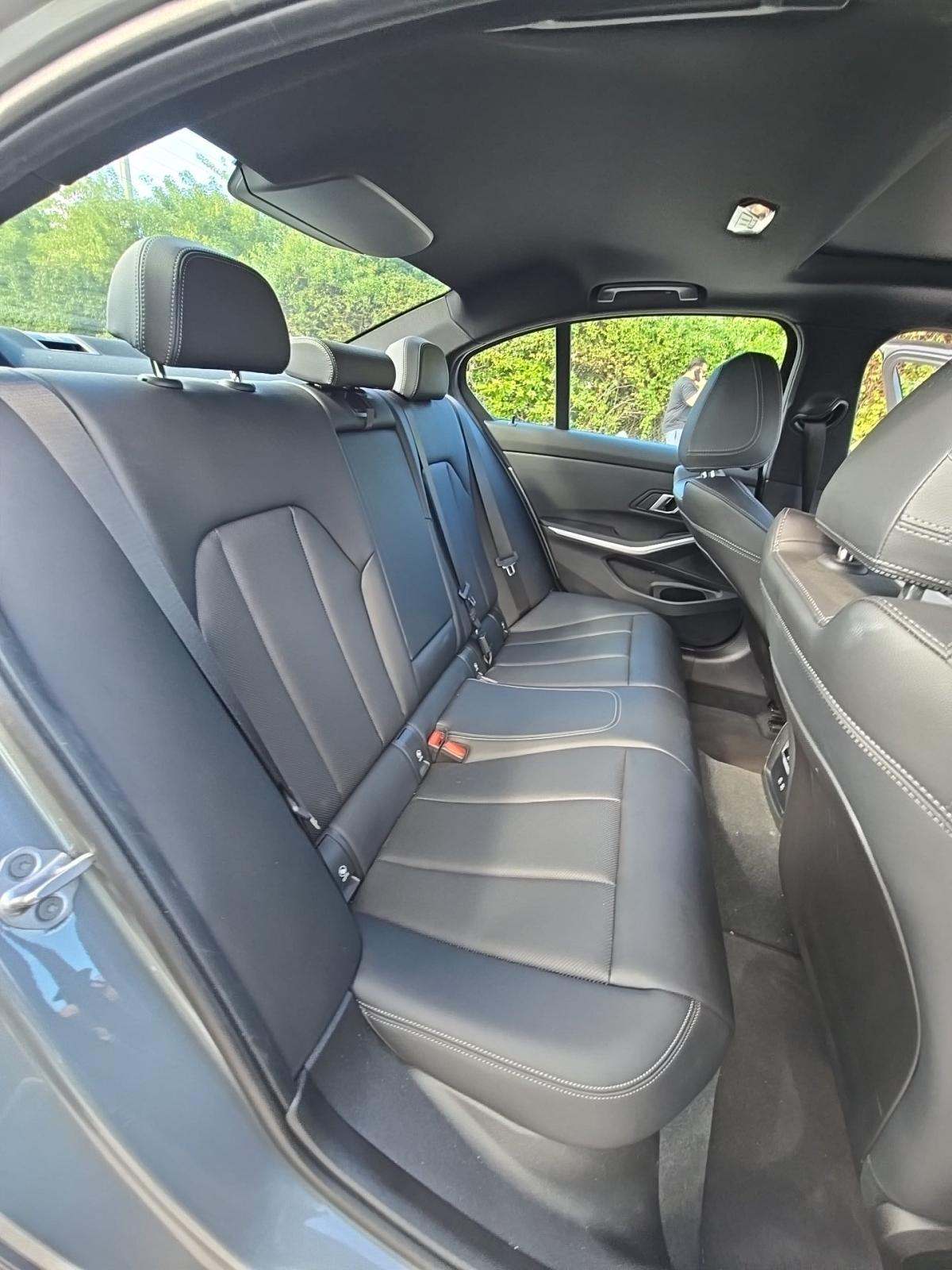 2024 BMW 3 Series 330i xDrive AWD