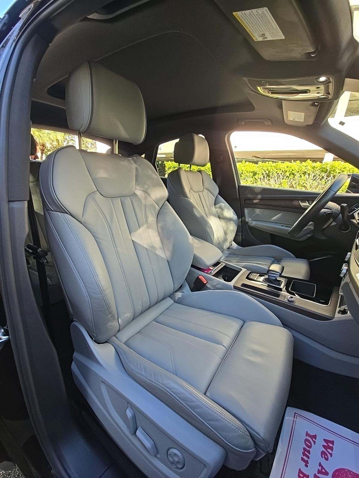 2022 Audi Q5 S line Premium AWD