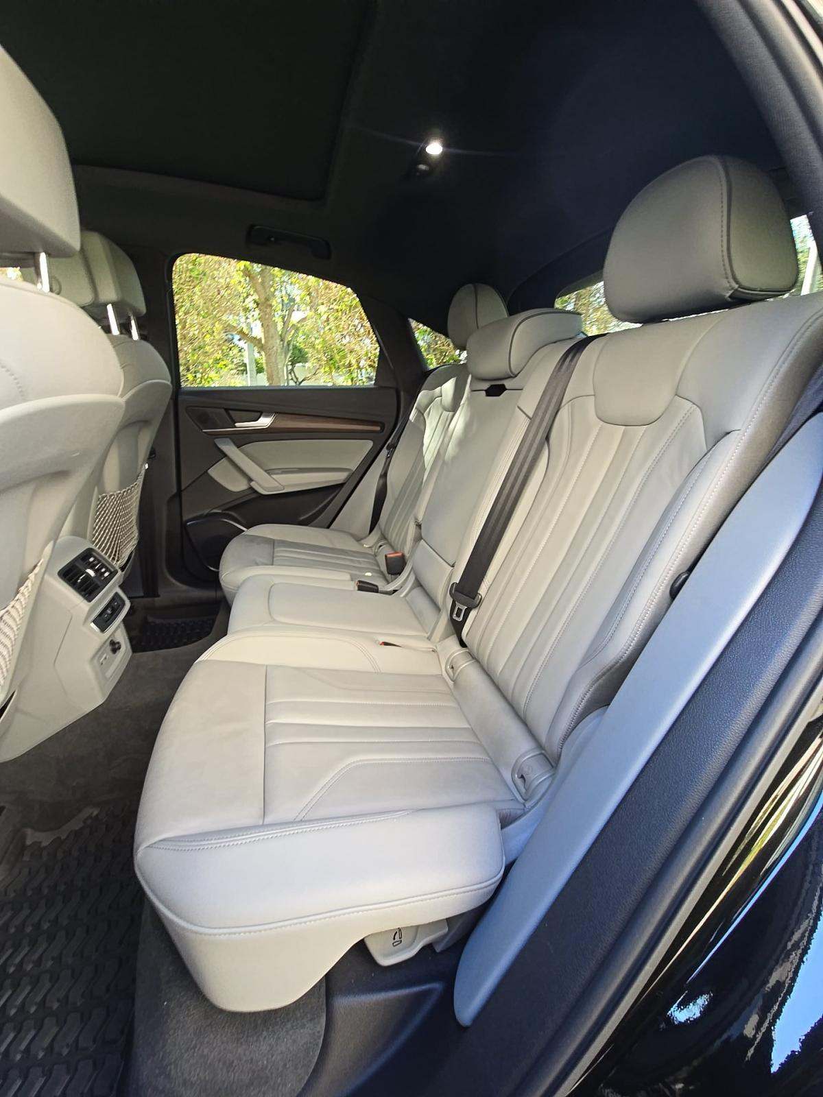 2022 Audi Q5 S line Premium AWD