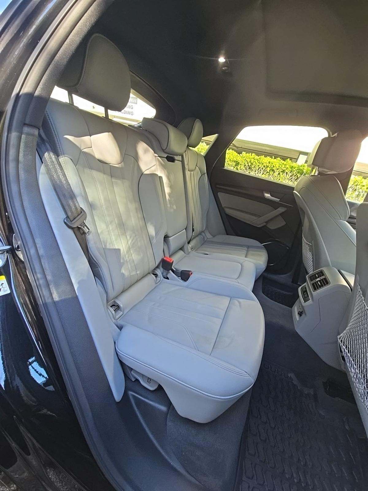 2022 Audi Q5 S line Premium AWD