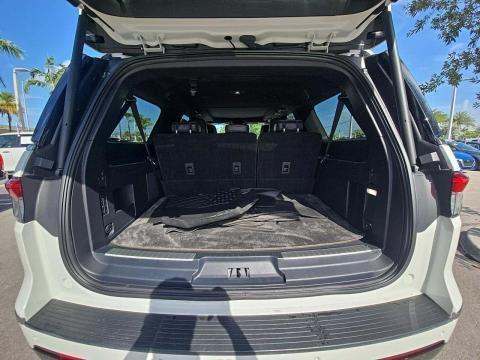 2022 Lincoln Navigator L Black Label AWD