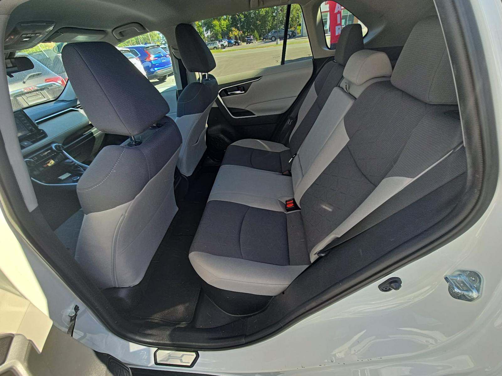 2021 Toyota RAV4 Hybrid XLE AWD