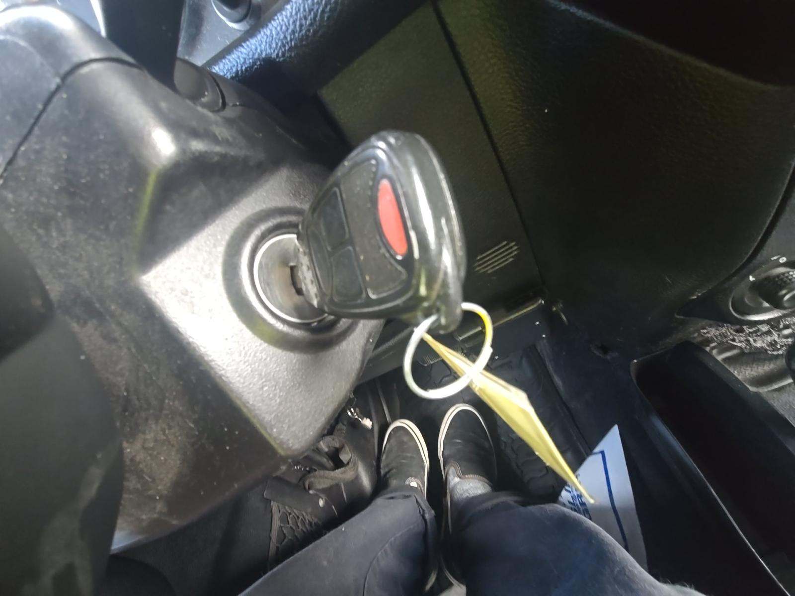 JEEP UNLIMITED SPORT FREEDOM EDITION - 8