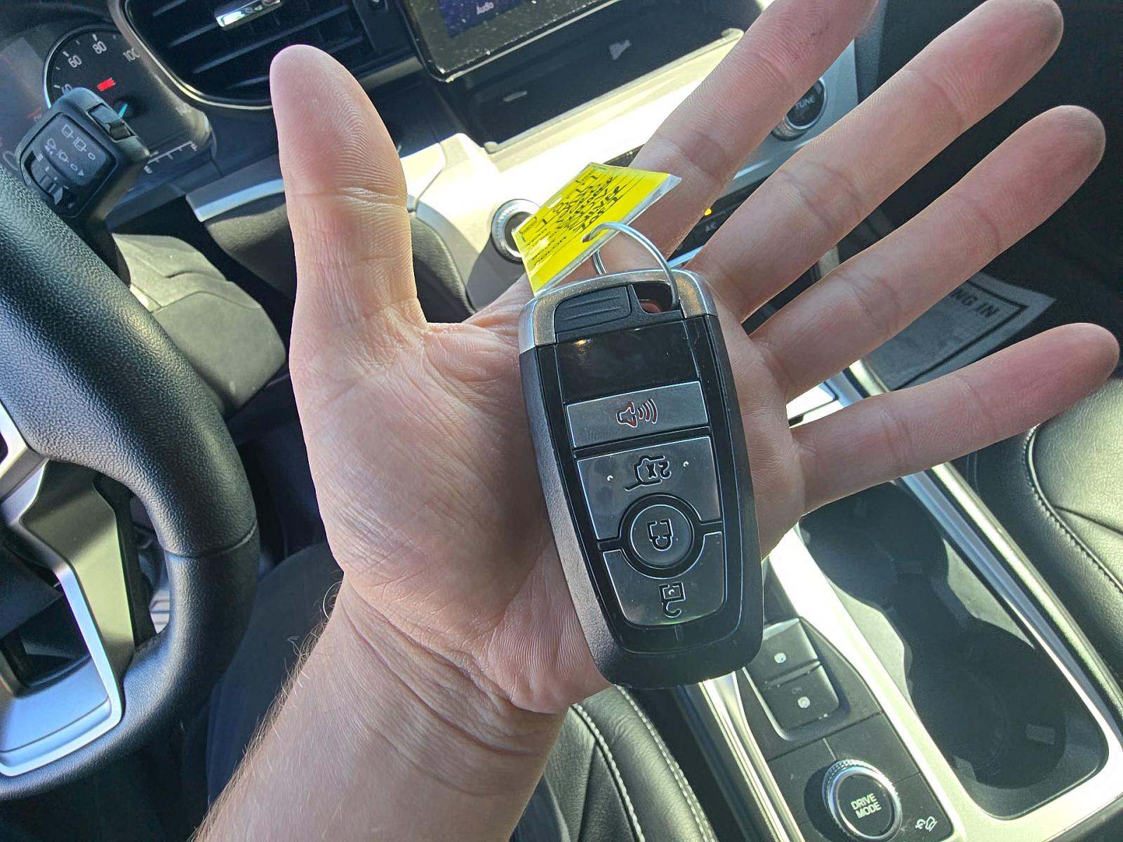 2022 Ford Explorer XLT AWD