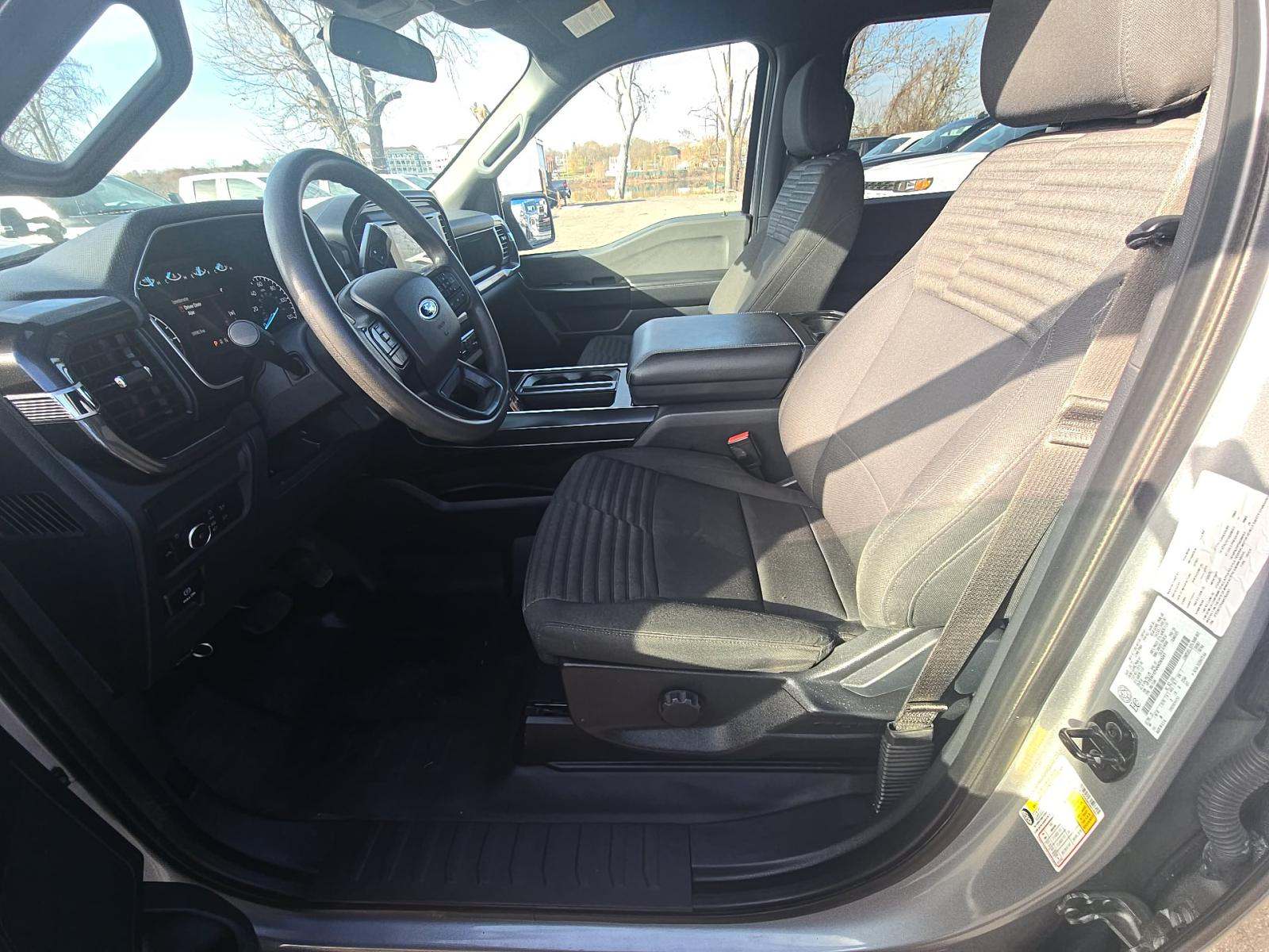 2022 Ford F-150 XL AWD