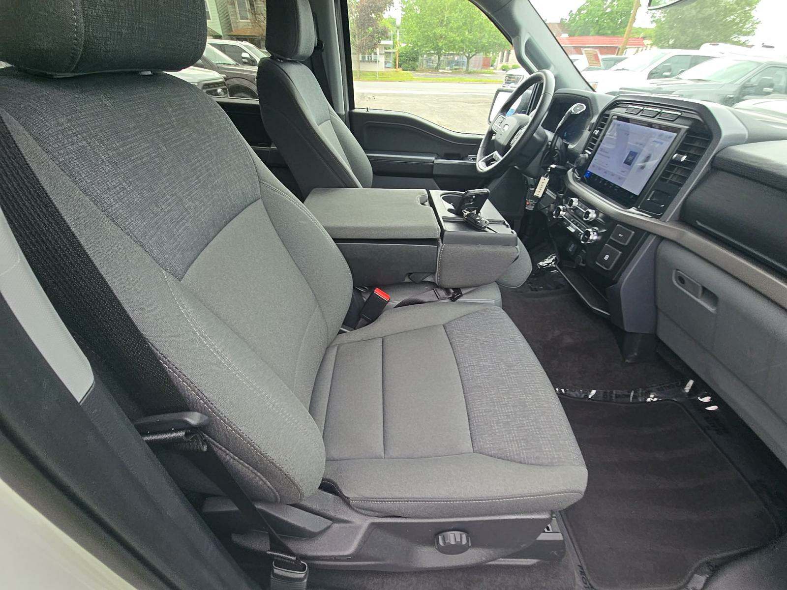 2024 Ford F-150 XLT AWD