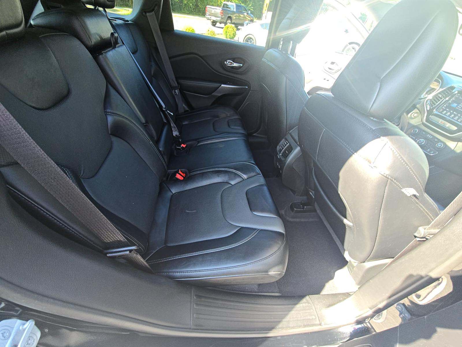 2022 Jeep Cherokee Limited AWD