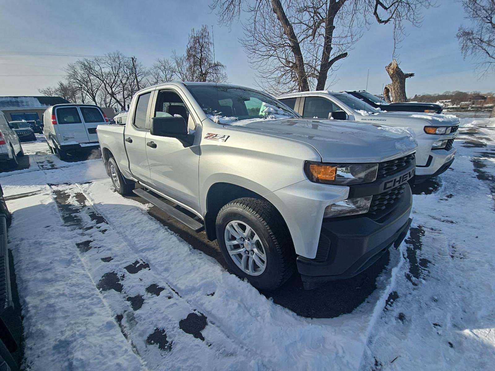 CHEVROLET WORK TRUCK - 4