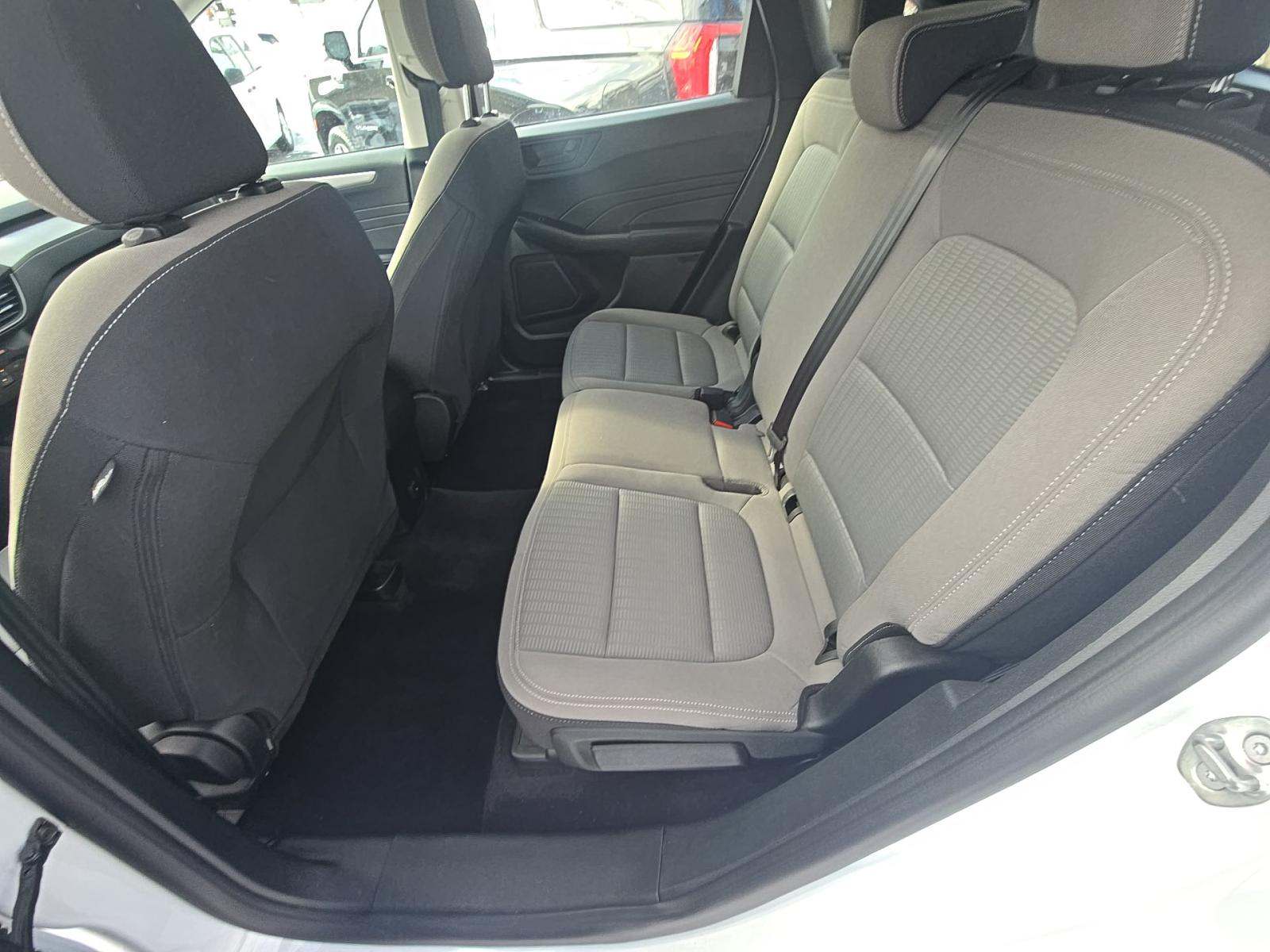 2022 Ford Escape S AWD