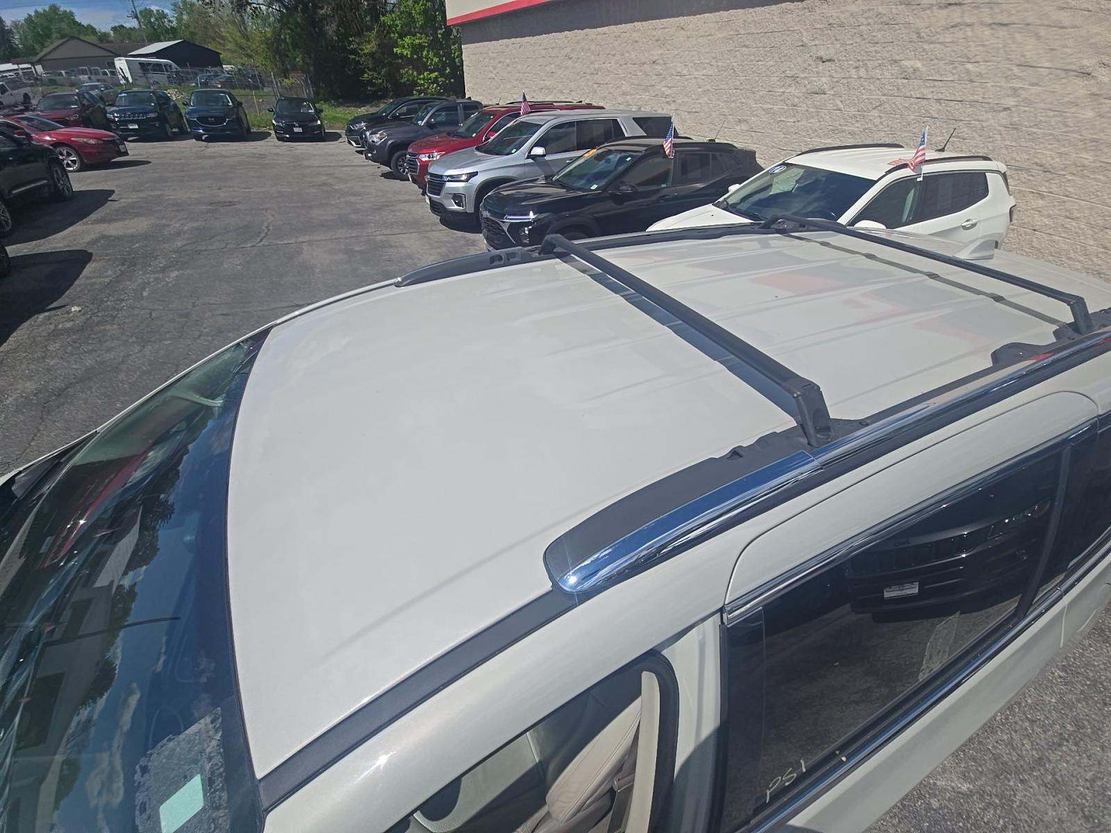 2021 Chrysler Pacifica Hybrid Touring L FWD
