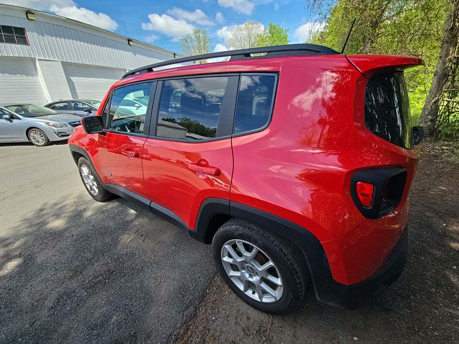 2019 Jeep Renegade Latitude FWD