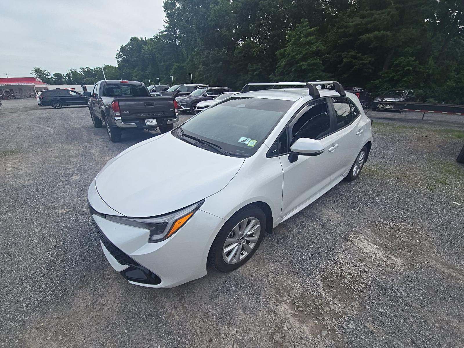 2025 Toyota Corolla SE FWD