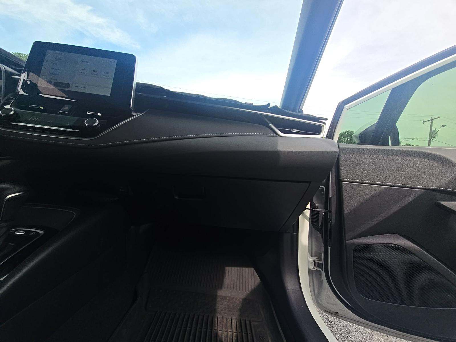 2025 Toyota Corolla SE FWD