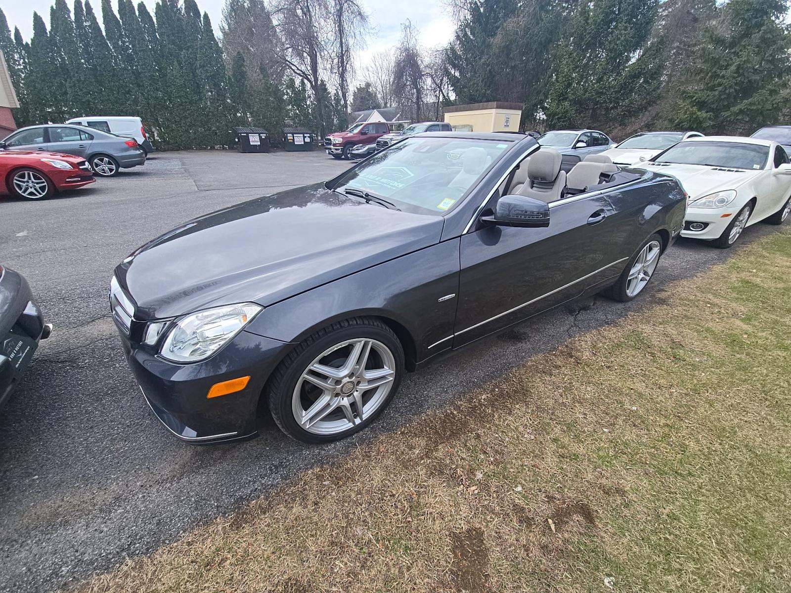 MERCEDES-BENZ E-CLASS - 1