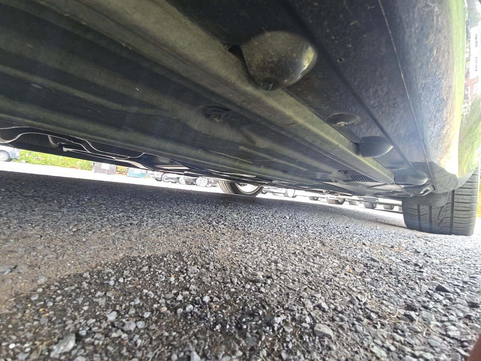 MERCEDES-BENZ E-CLASS - 7