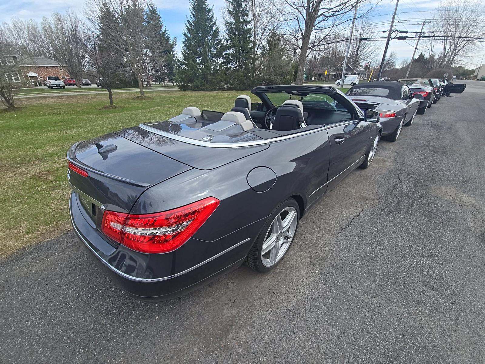 MERCEDES-BENZ E-CLASS - 3